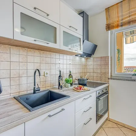 Apartments Erna & Max Rovinj Exterior photo