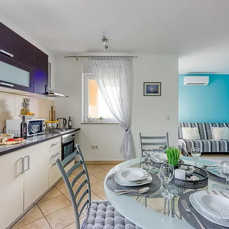 Apartments Erna & Max Rovinj Exterior photo